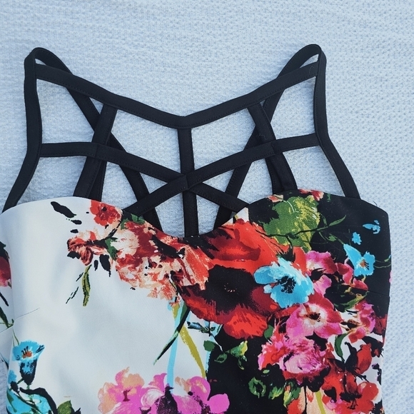 Venus Floral Midi Dress Multicolor size small - Picture 3 of 11